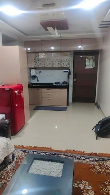 Full Furnished 1 Bhk In South Mumbai Apartment Екстериор снимка